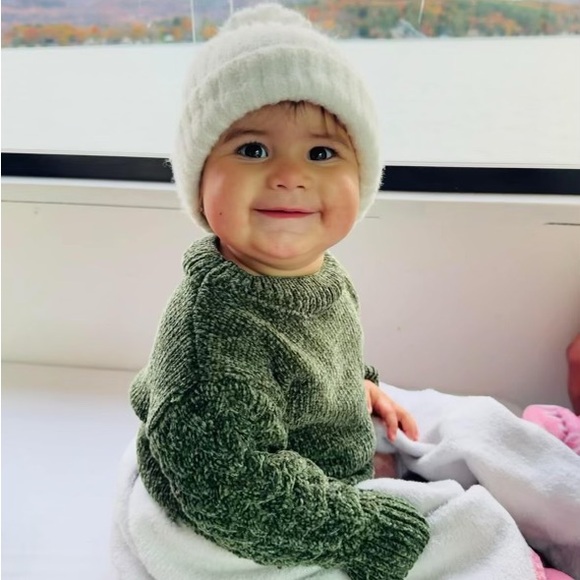 NWT NWOT GIFT GIVING SEASON 💝🛍️🌷 - Picture 6 of 16